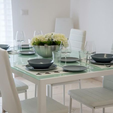 Вілла Aranci 99 House Сорренто Екстер'єр фото